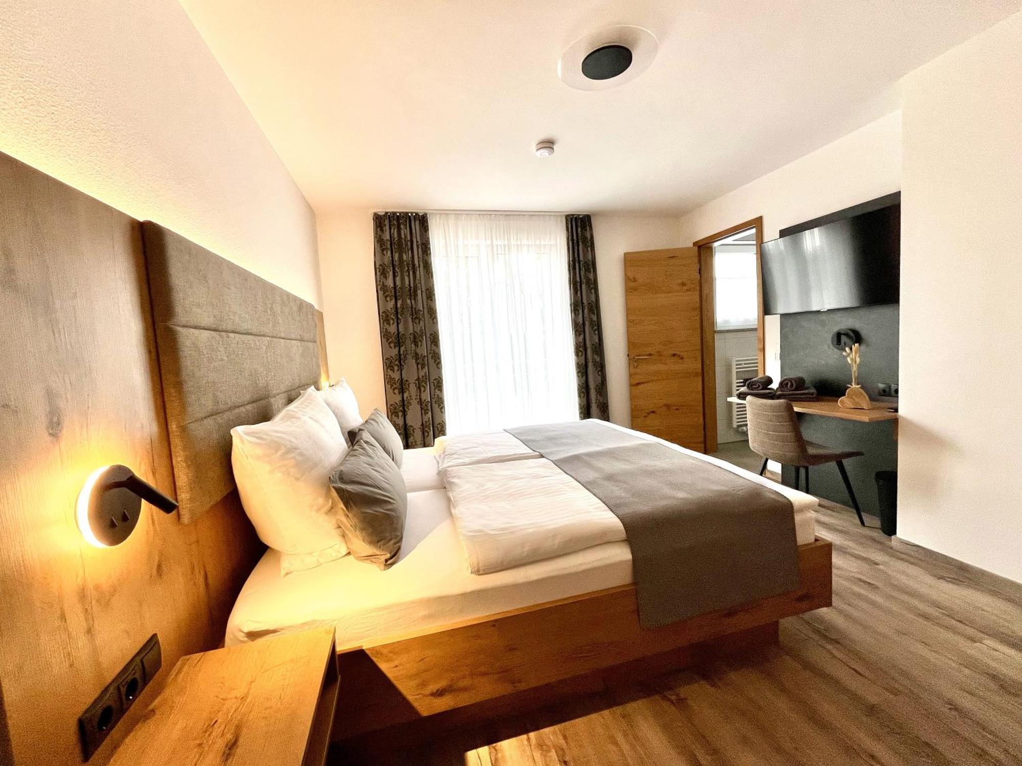Gastwirtschaft & Hotel Doll Markt Indersdorf Room photo